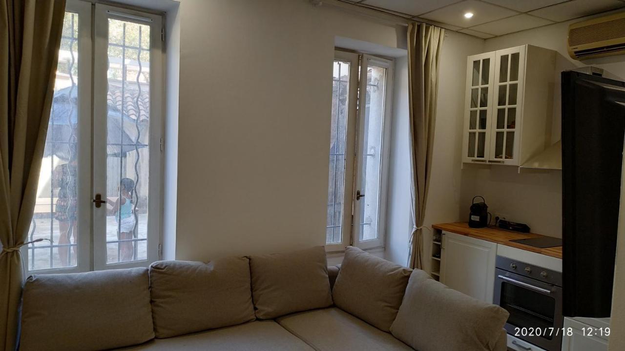 Studio Neuf Climatise Tout Equipe #3 Toulon Dış mekan fotoğraf